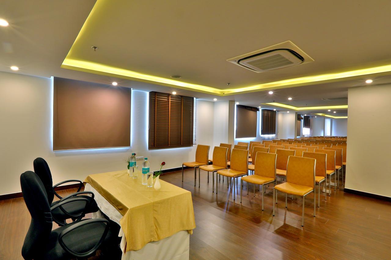 Starlit Suites Neemrana Extérieur photo